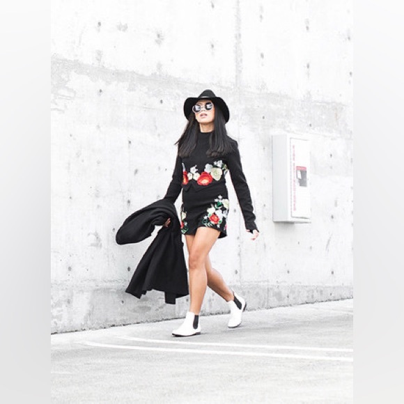 Dr Martens White Leather Bianca Chelsea Boots Size 7 - Picture 2 of 11